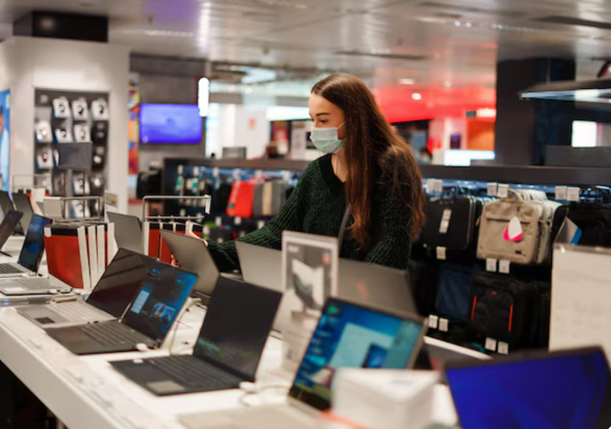 US electronics resellers
